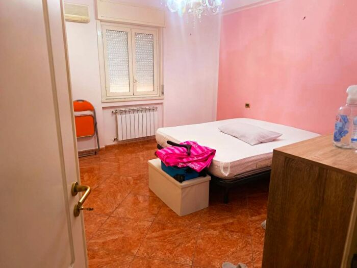 Appartamento quadrilocale in affitto in Via Oreto, Oreto Perez, Palermo