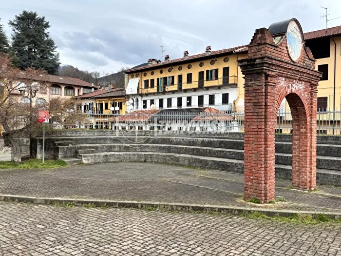 Appartamento con 5 locali in vendita in Via Desiderio Golzio Andorno Cacciorna, Andorno Micca