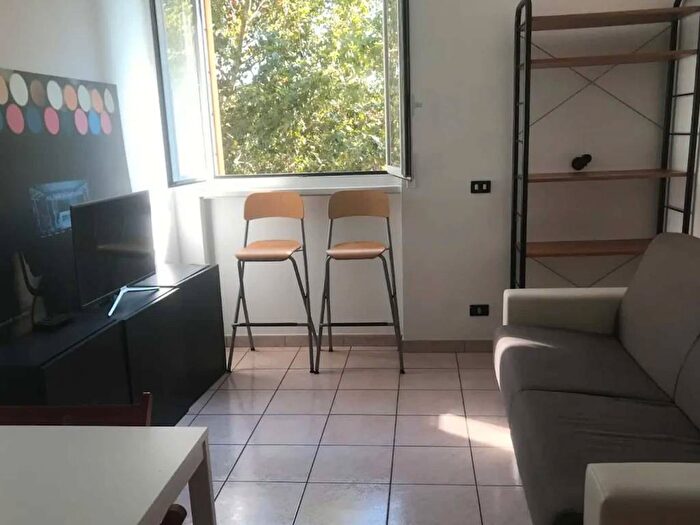 Appartamento bilocale in affitto in Viale Isonzo, Porta Romana Medaglie d'Oro, Milano