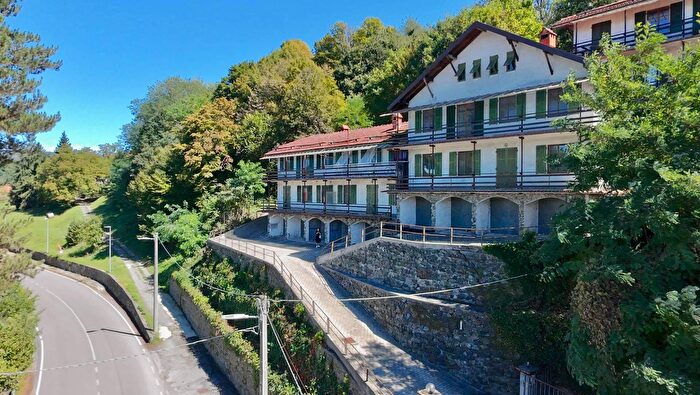 Appartamento quadrilocale in vendita in Viale Europa, Sassello