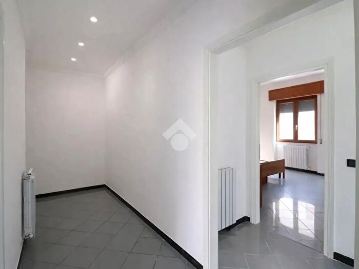 Appartamento trilocale in vendita in Via Pietro Montesi, Terni
