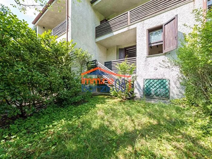 Appartamento trilocale in vendita in Cremeno