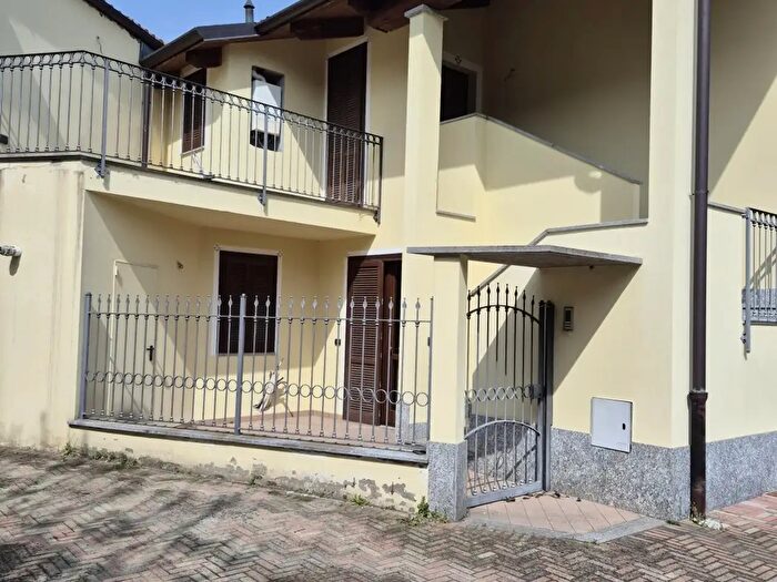 Appartamento trilocale in vendita in Via Emanuele Filiberto, Volpiano