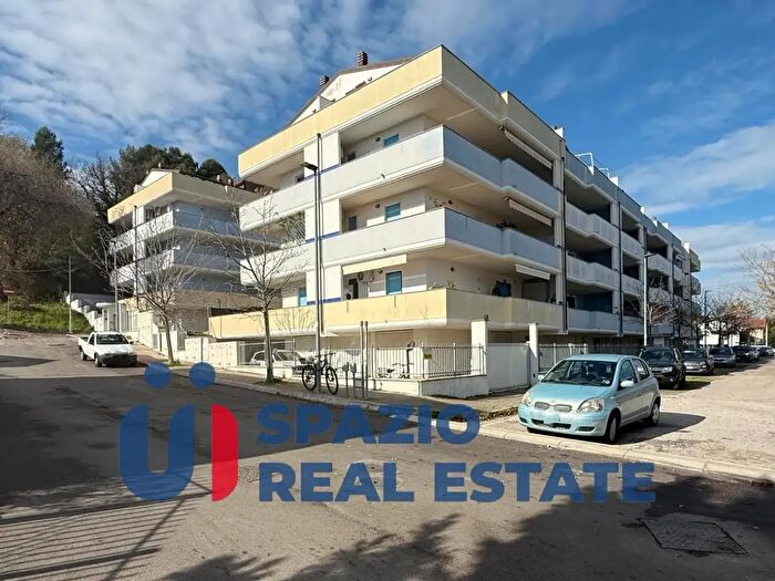 Appartamento bilocale in vendita in Via Giuseppe Saragat, Montesilvano