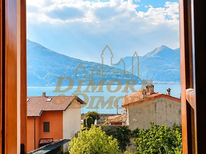 Appartamento bilocale in vendita in Via Privata Gabella, Maccagno con Pino e Veddasca