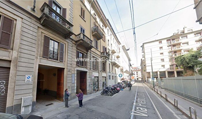 Appartamento bilocale in affitto in Via Custodi Pietro, Milano