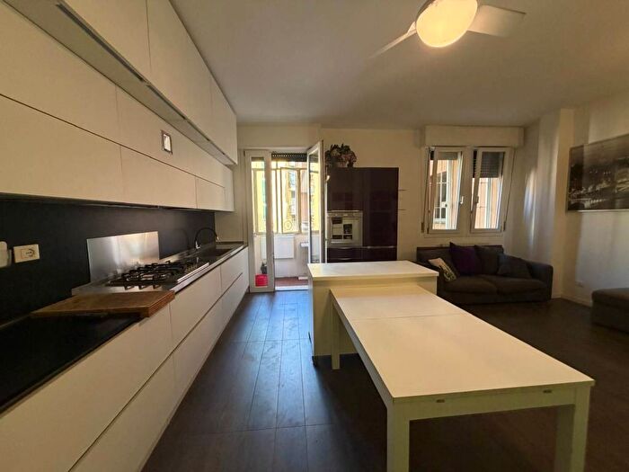 Appartamento trilocale in affitto in Via Riva di Reno, San Felice, Bologna