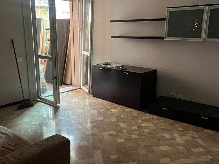 Appartamento trilocale in affitto in Via Luigi Mainoni dIntignano, Prato Centenaro, Milano