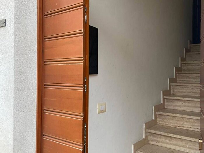 Appartamento trilocale in affitto in Narni