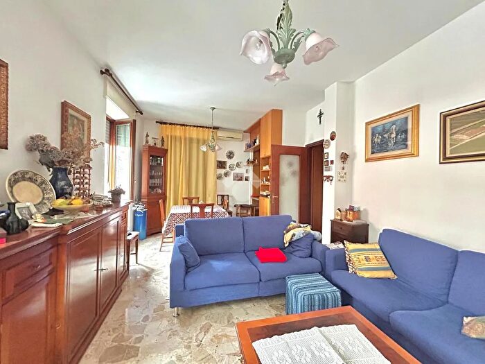 Casa con 5 locali in vendita in Via Bressani, Fiorenzuola DArda