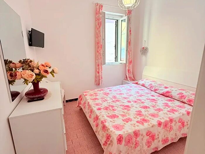 Appartamento bilocale in vendita in Capoliveri