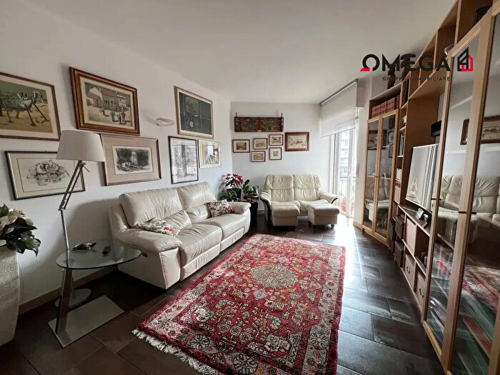 Appartamento quadrilocale in vendita in Via Antonio Baiamonti, Trieste