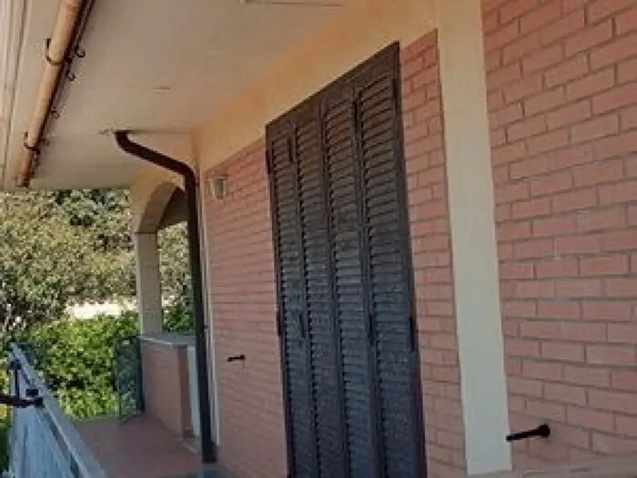 Appartamento trilocale in affitto in Via Mar Adriatico, Pomezia