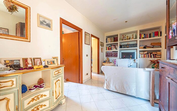 Appartamento quadrilocale in vendita in Via Discesa Empolitana, Castel Madama