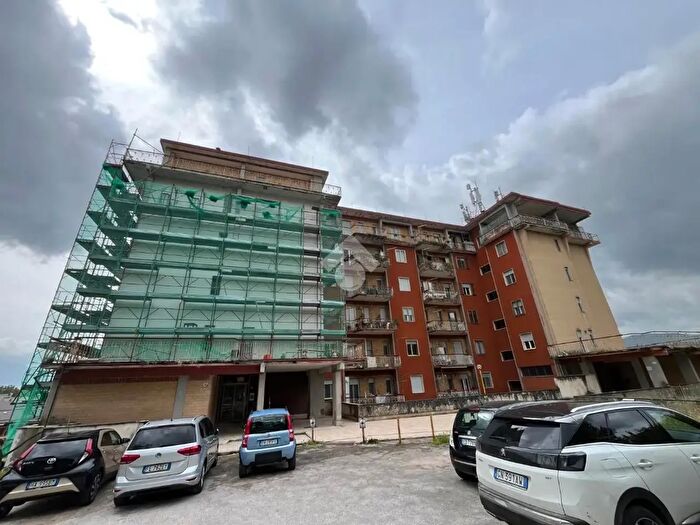 Appartamento trilocale in vendita in Via Tagliamento, Avellino
