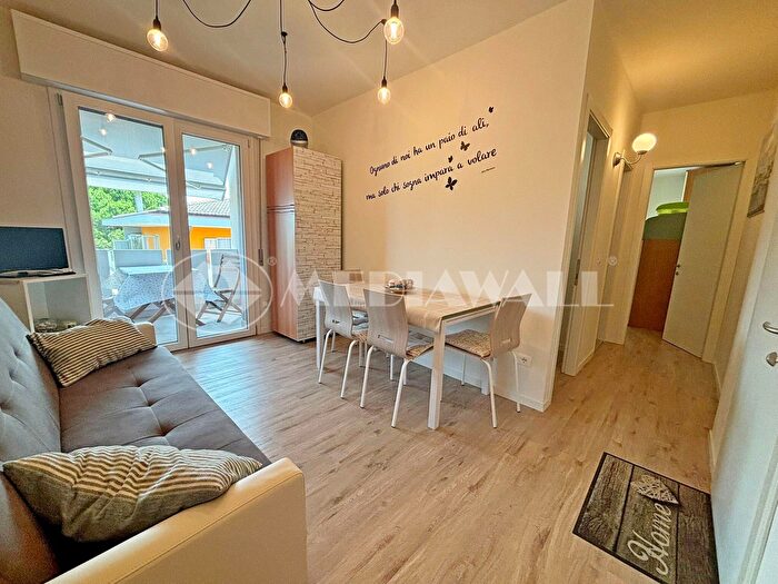 Appartamento con 6 locali in vendita in Via Egeria, San Michele Al Tagliamento