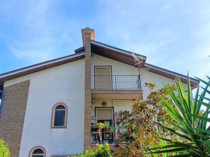 Casa con 10 locali in vendita in SantElpidio A Mare
