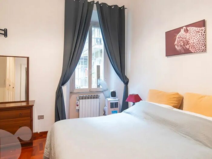 Appartamento quadrilocale in vendita in Via Germanico, Roma