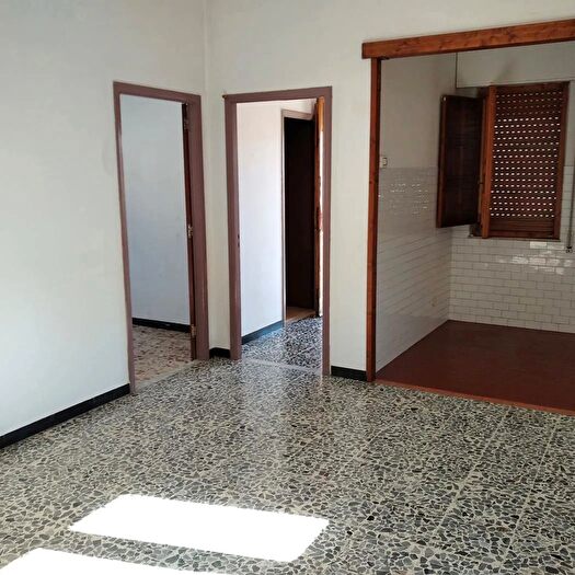 Appartamento quadrilocale in vendita in Via Mercato, Villamassargia