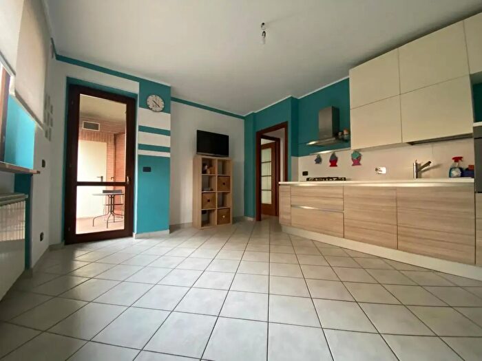 Appartamento trilocale in affitto in Via Mirafiori, Beinasco