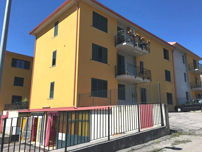 Appartamento quadrilocale in vendita in Traversa Quarta Via Filette Snc, Omignano