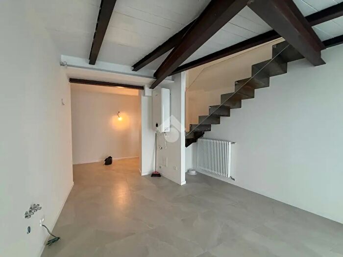 Appartamento trilocale in vendita in Riviera S Benedetto, Padova