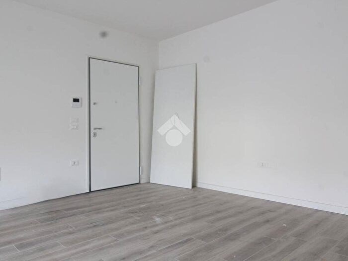 Appartamento trilocale in affitto in Via fusinato, Centro, Arzignano