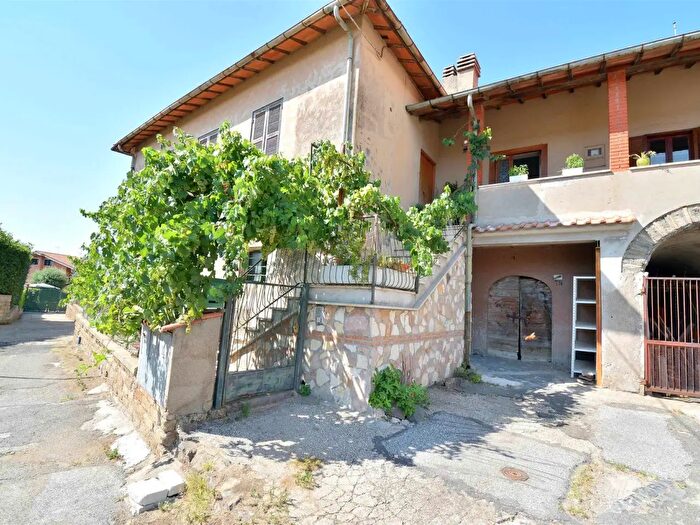 Appartamento bilocale in vendita in Via Casalaccio, Grottaferrata