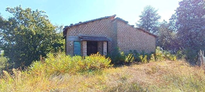 Appartamento con 6 locali in vendita in Torri in Sabina, Torri In Sabina