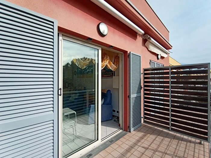 Appartamento bilocale in vendita in Via Giorgio Caproni, Arenzano