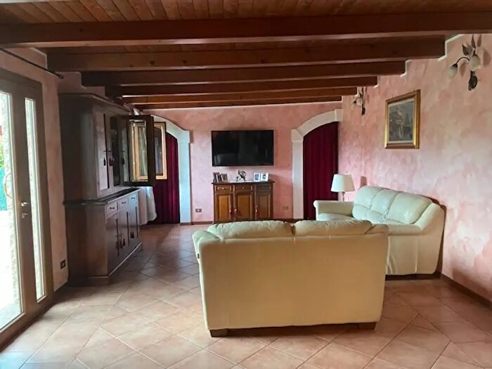 Casa quadrilocale in vendita in Via Roma, Piove Di Sacco