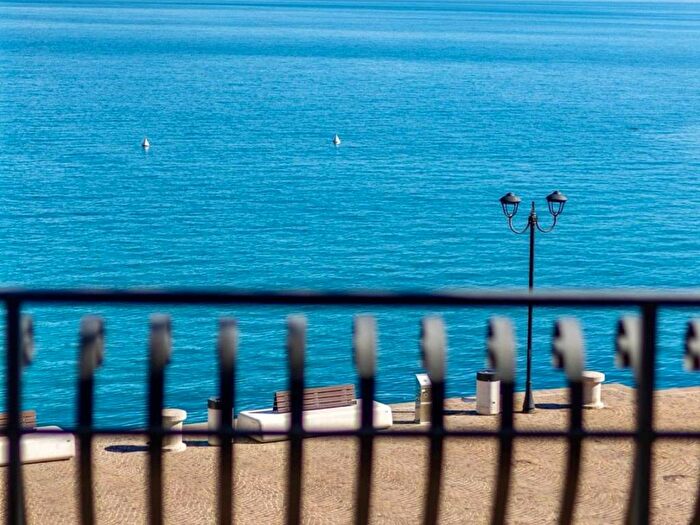 Appartamento quadrilocale in affitto in Piazzale dei Rioni, Porto Santo Stefano, Monte Argentario