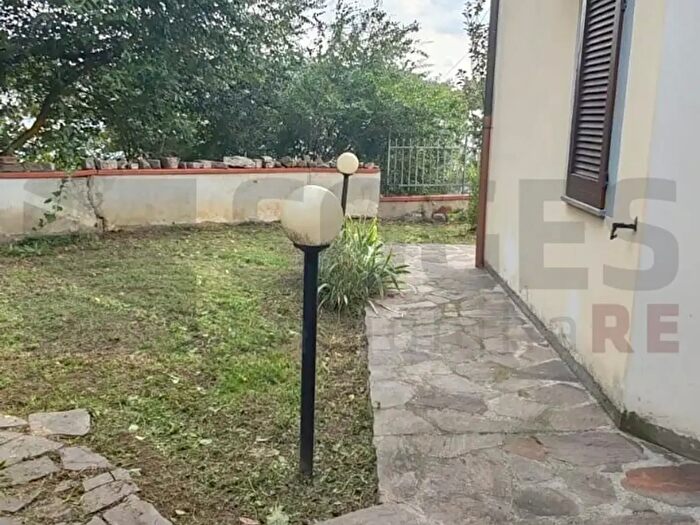 Casa quadrilocale in vendita in Via I Pozzi, Terranuova Bracciolini