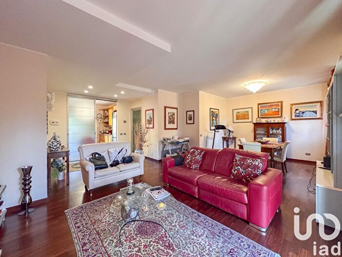 Appartamento quadrilocale in vendita in Via Verga, Macerata