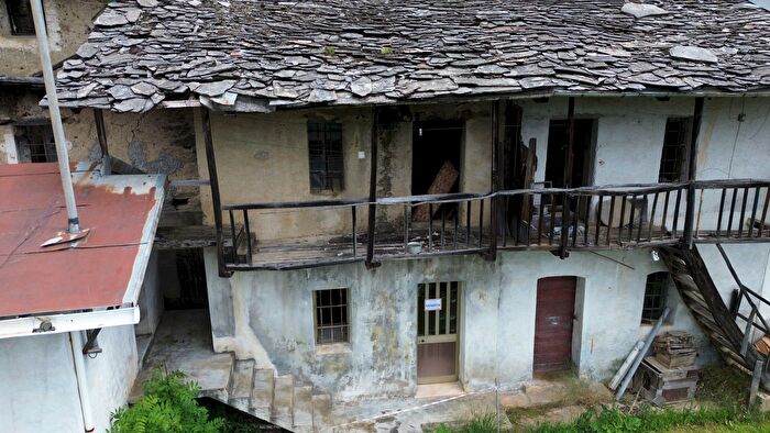 Case in Vendita e in Affitto - 3