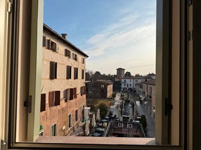 Appartamento con 5 locali in affitto in Via J da Ponte, Bassano Del Grappa