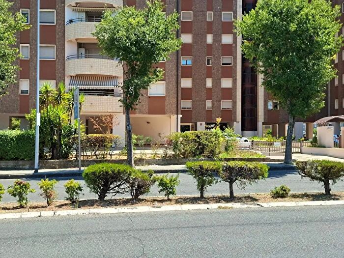 Appartamento quadrilocale in affitto in Viale Cosmai, Cosenza