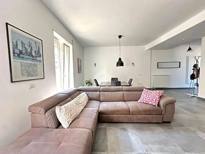 Appartamento quadrilocale in affitto in Via Donato Bramante, Viterbo