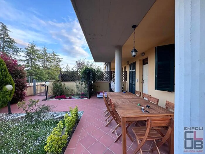 Appartamento trilocale in vendita in Cerreto Guidi