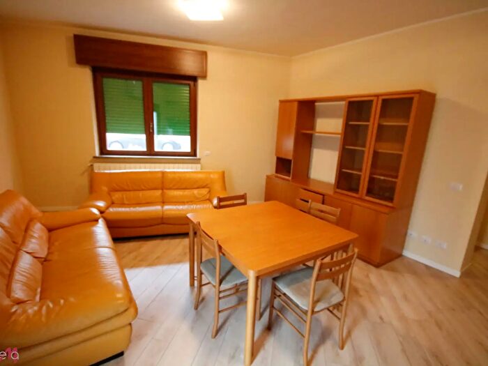 Appartamento trilocale in vendita in Piazza Palladini, Crespiatica