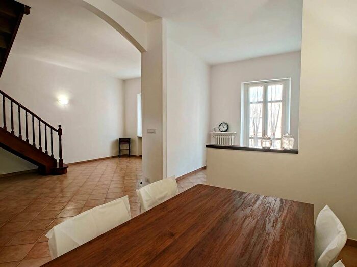 Appartamento quadrilocale in affitto in Via Genova, Nizza Millefonti, Torino