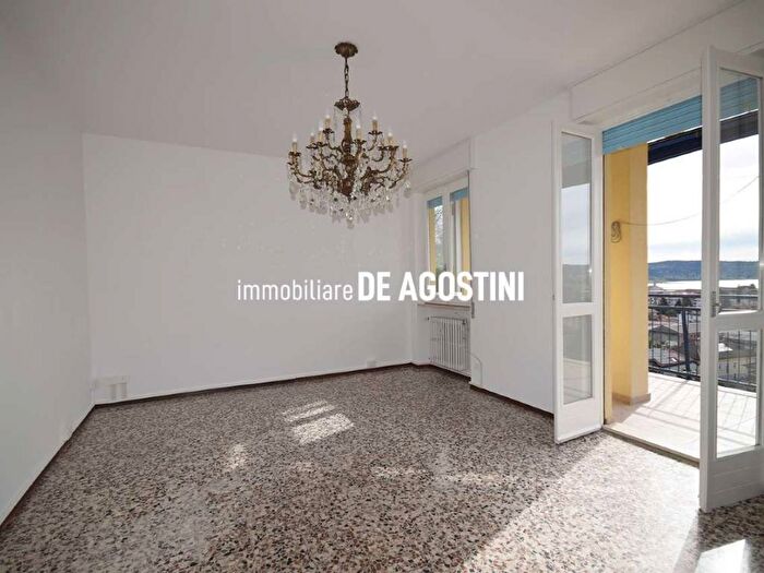 Case in Vendita e in Affitto - 3