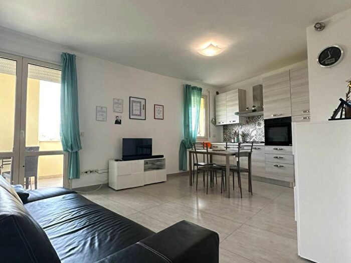 Appartamento trilocale in affitto in Viale Maiella, Centro, Francavilla al Mare