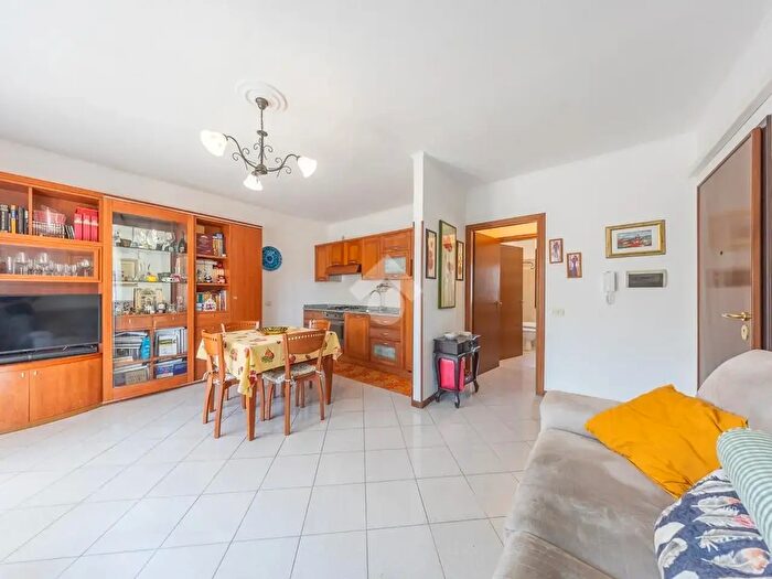 Appartamento trilocale in vendita in Via Marcantonio Nicodemi, Tivoli