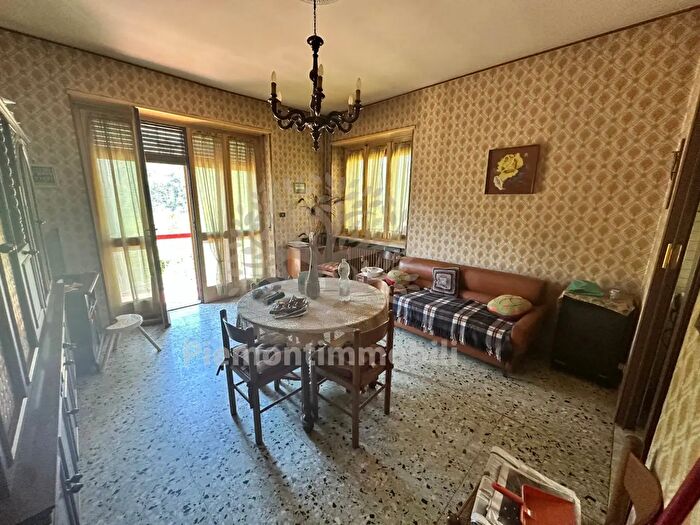 Appartamento trilocale in vendita in Via alle Fabbriche, Coazze
