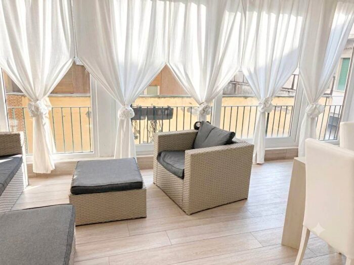 Appartamento con 5 locali in affitto in Corso Vittorio Emanuele II, Stazione Centrale Corso Vittorio, Pescara