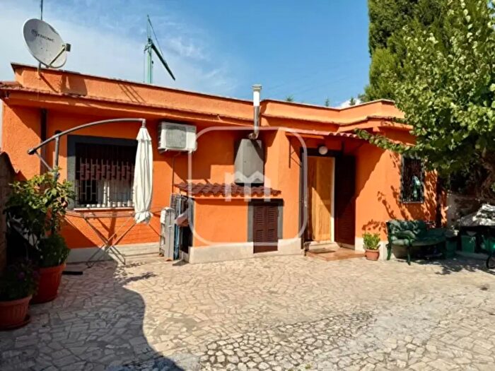Casa bilocale in vendita in Via Gioia dei Marsi, Roma