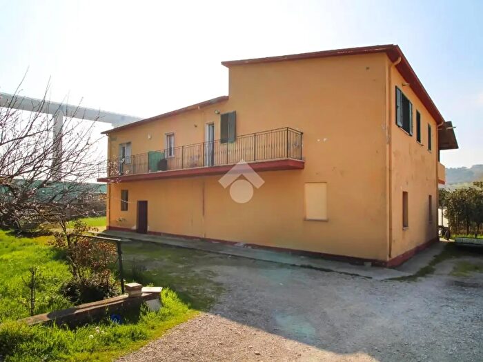 Appartamento trilocale in vendita in Via dell Industria, Tortoreto