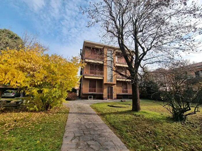 Casa con 6 locali in vendita in Vicolo dellAssunta, Arconate