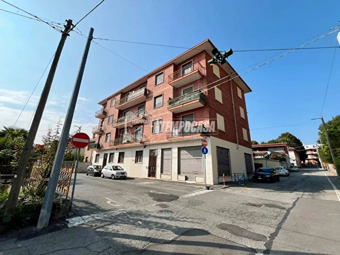 Appartamento trilocale in vendita in Pianezza